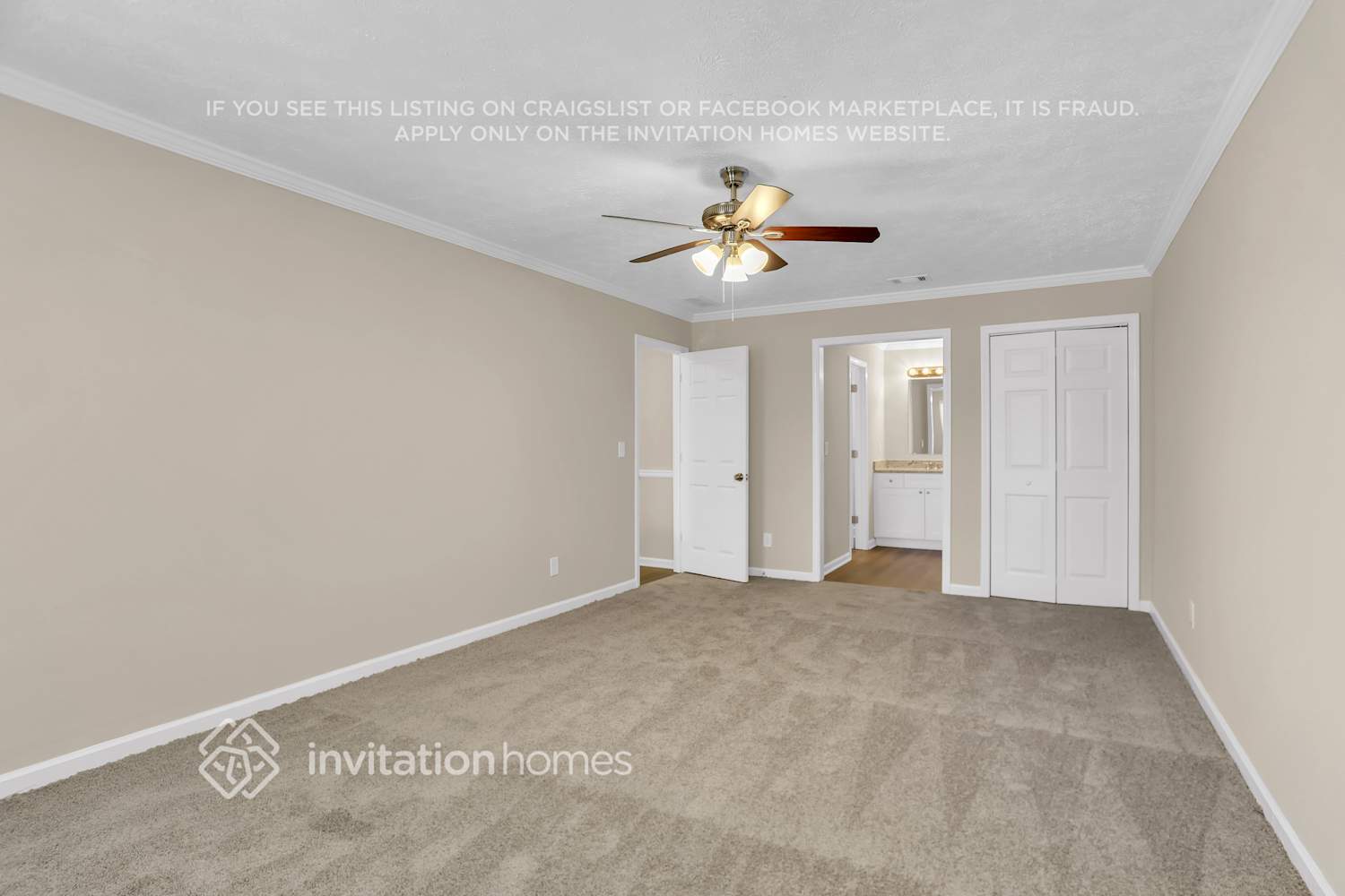 Building Photo - 4011 Colonial Dr SW