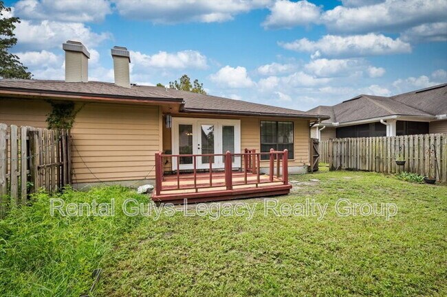 Building Photo - 3956 Hollows Dr