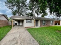 Building Photo - 3-Bed, 2-Bath Home Near Air Force Base!