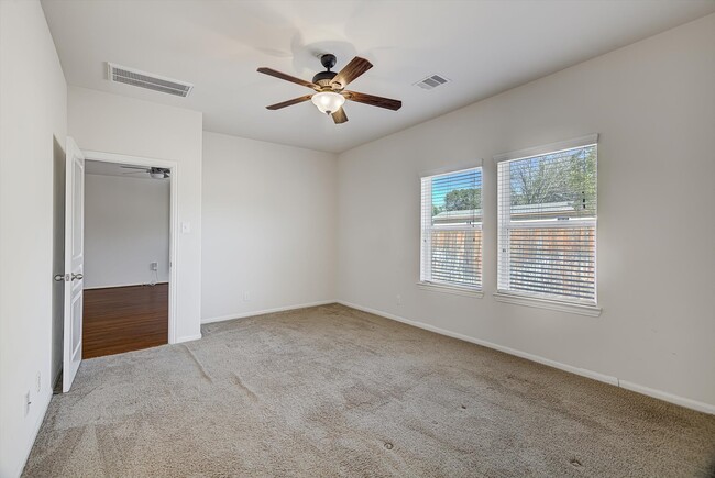 Building Photo - 3323 Creole Bay Ln