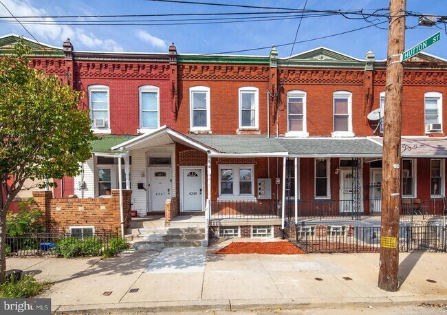 Building Photo - 4245 Ogden St