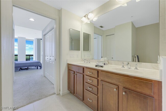 Building Photo - 5781 Cape Harbour Dr