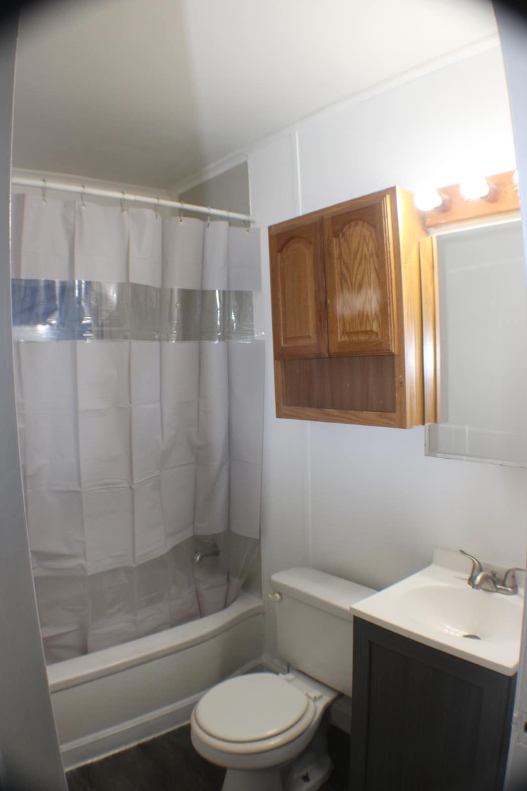 Building Photo - 11055 Chapp Ave