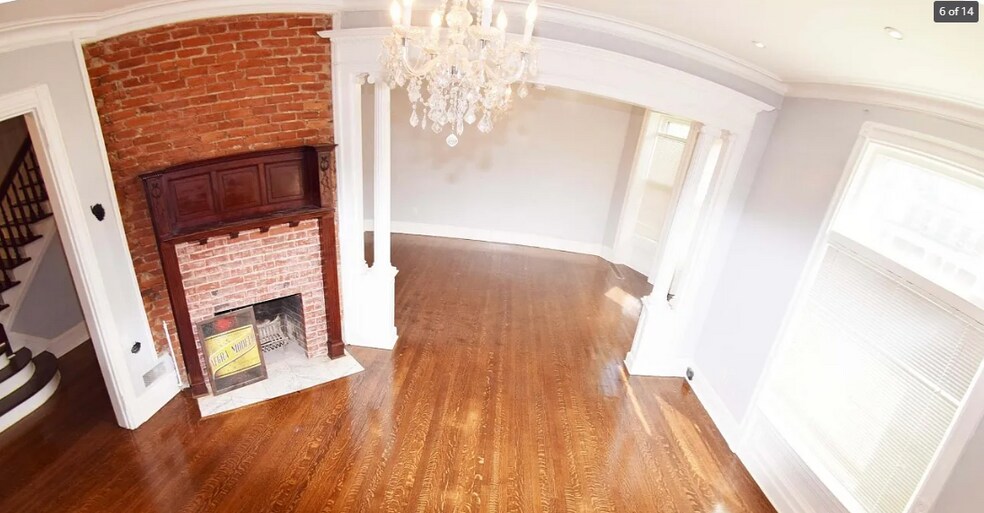 Building Photo - 121 Murray St