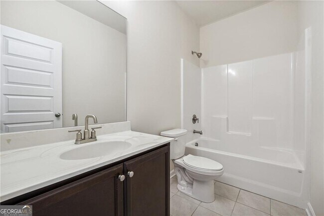 Building Photo - 3373 Shoals Ridge Dr