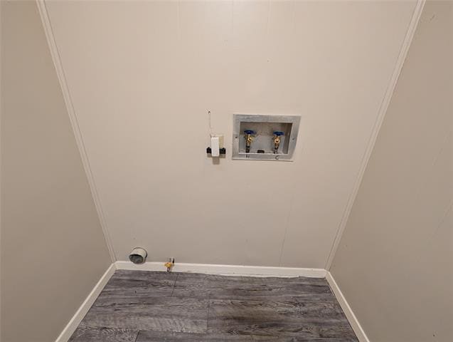 Building Photo - 1605 Maple Dr