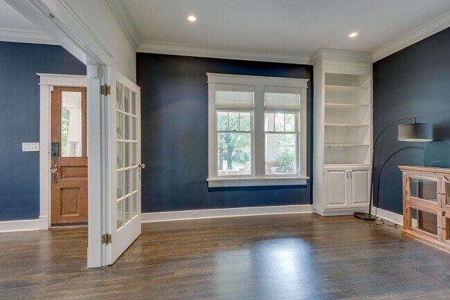 Building Photo - Welcome home to this historic stunner on o...