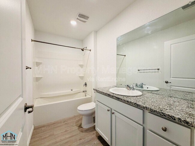 Building Photo - 10154 Asta Trl