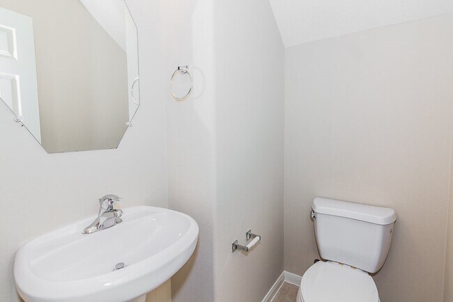 Building Photo - 5131 Birch Manor Ln