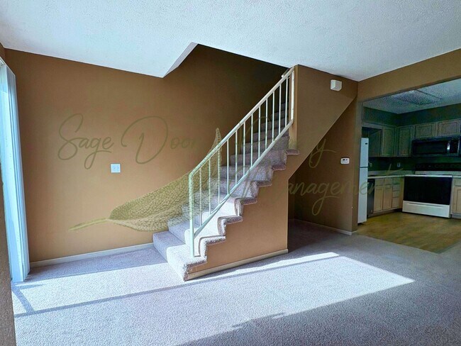 Building Photo - 505 NE 1st St