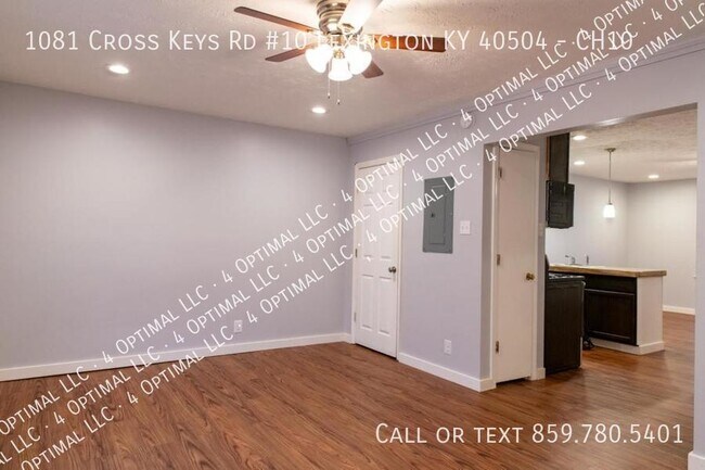 Building Photo - Carriage House, CH10