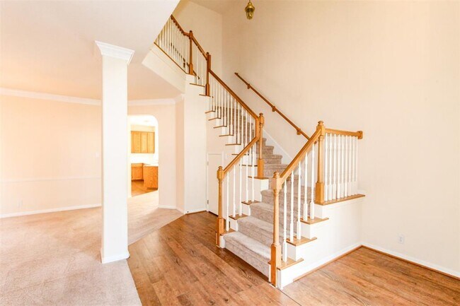 Building Photo - 5921 Back Bay Ln