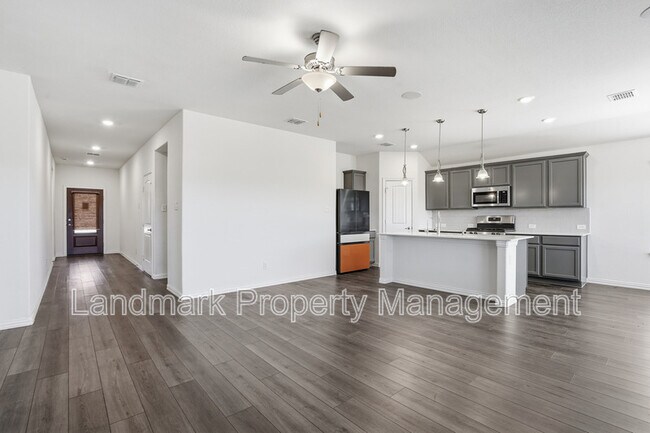 Building Photo - 1701 E Lamar Blvd