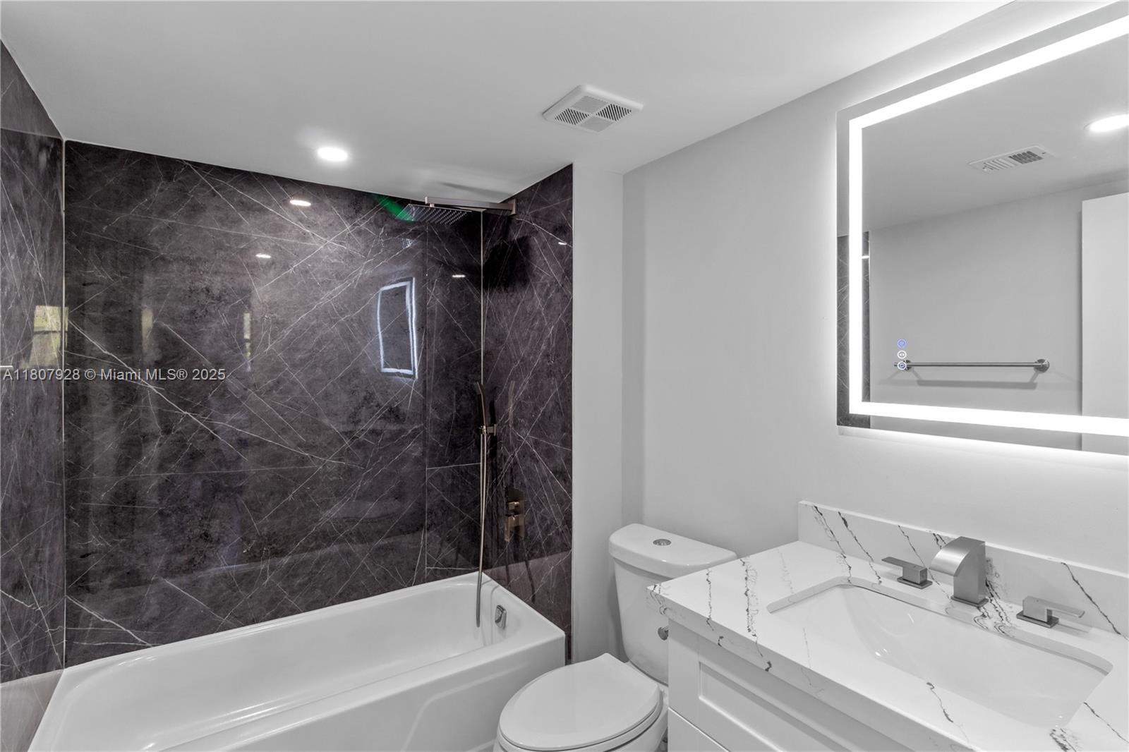 Building Photo - 7900 Colony Cir S