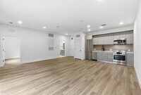 Building Photo - 4315 S Congress Ave