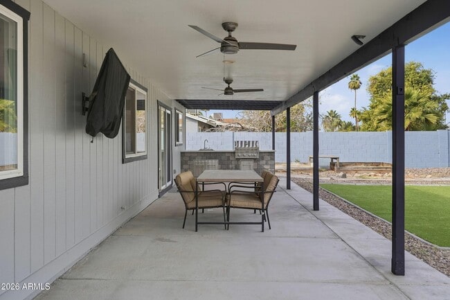 Building Photo - 1504 W Marlboro Dr