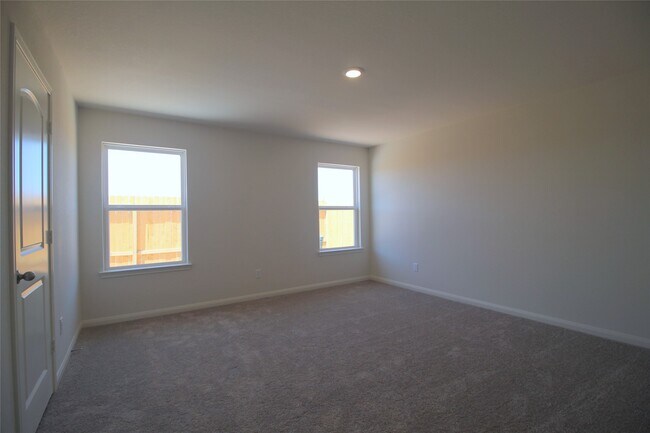 Building Photo - 8031 Vacek Meadows Loop