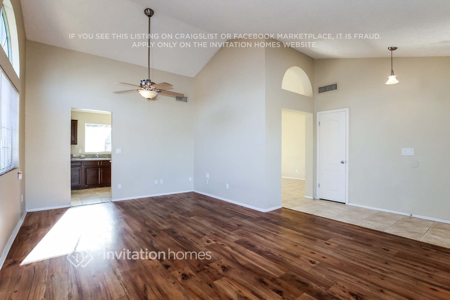 Building Photo - 13250 N 78th Dr