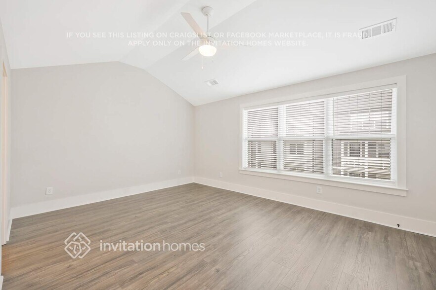 Building Photo - 647 Vernon Ave