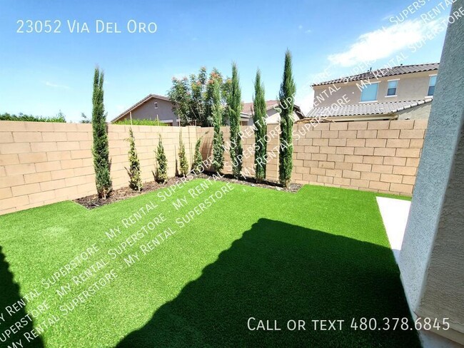 Building Photo - 23052 Via Del Oro