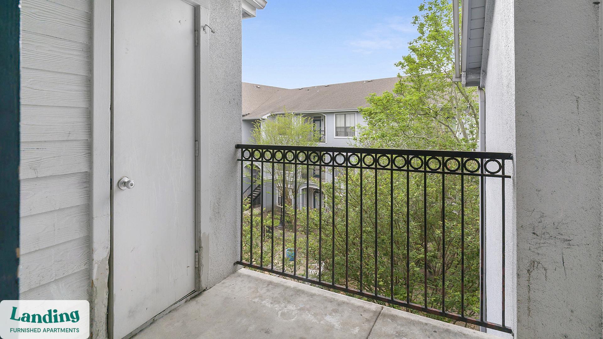 Building Photo - 2500 Woodland Park Dr