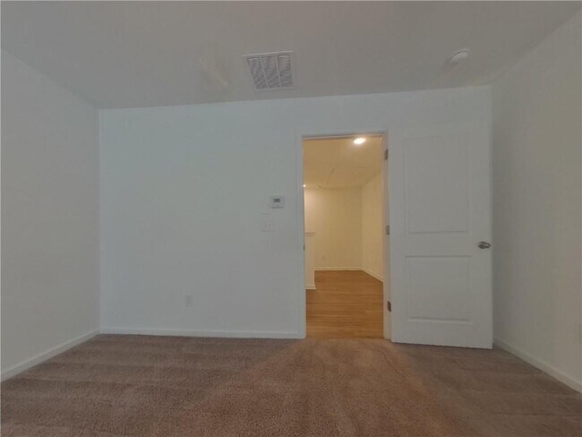 Building Photo - 2275 Rosemary Park Ln