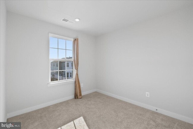 Building Photo - 10302 Heritage Trl Ct