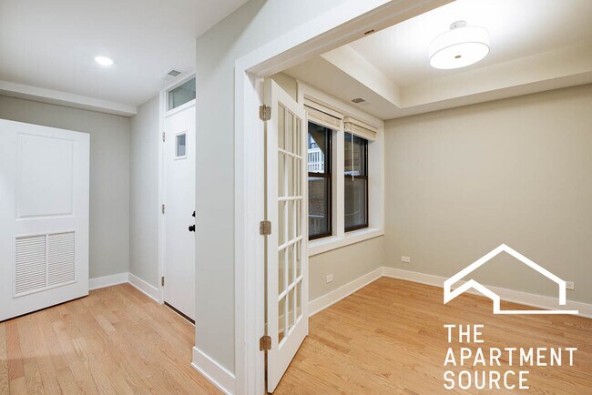 Building Photo - 4409 N Seeley Ave