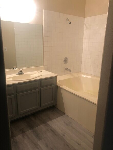 Building Photo - 9000 S Las Vegas Blvd