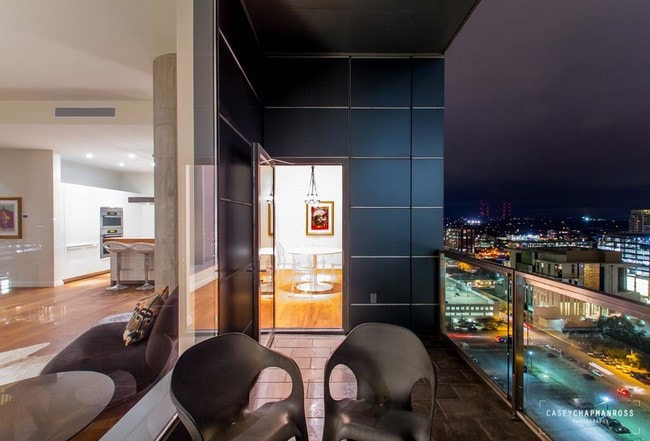 Building Photo - 210 Lavaca St