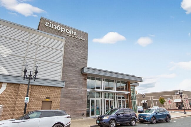 Building Photo - 23 Swanton Ln