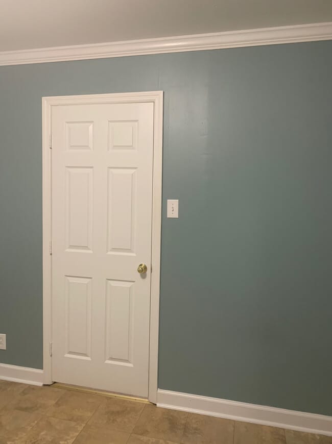 Building Photo - 1618 Hampton Rd NW