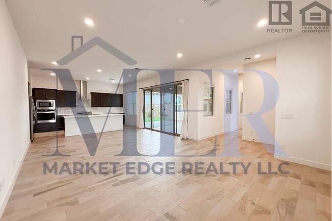 Building Photo - 2Bed/2Bath Home in Surprise Golf Community...