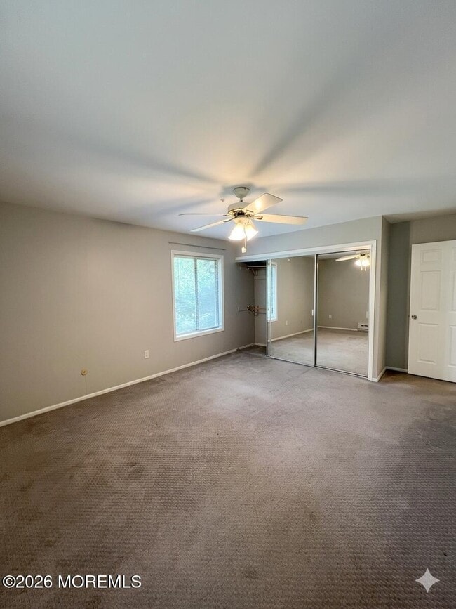 Building Photo - 115 Amberly Dr