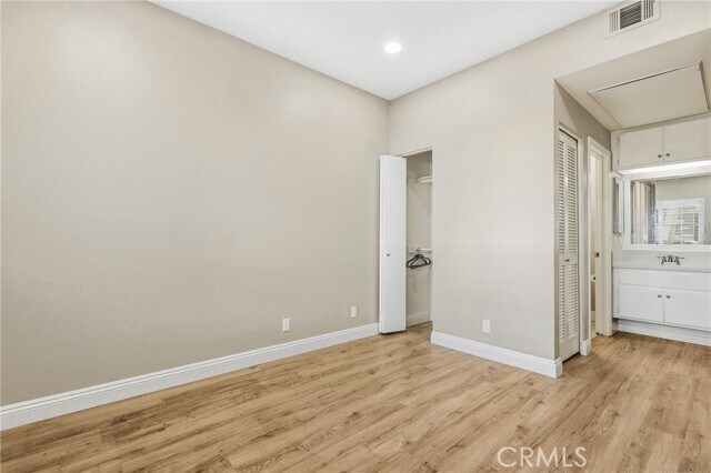 Building Photo - 31 Gaviota