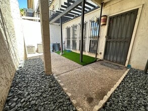 Building Photo - 101 W Del Mar Blvd