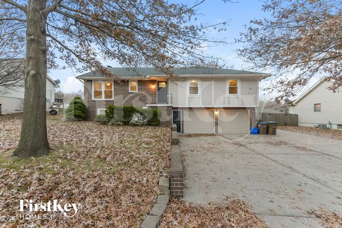 Primary Photo - 207 W Heritage Dr