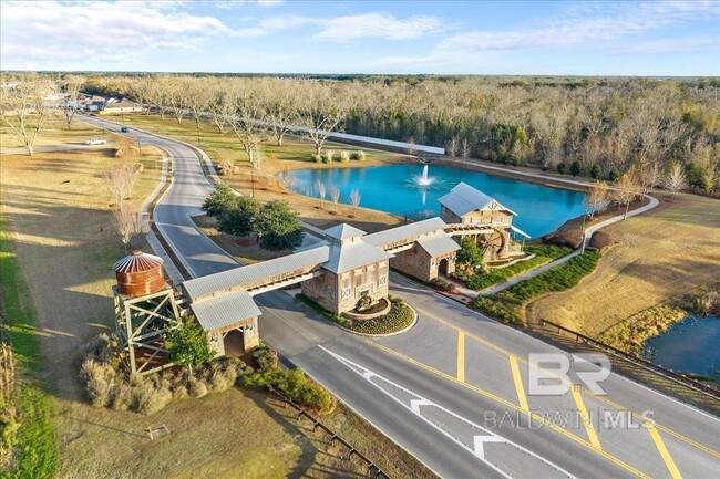 Building Photo - 10452 Winning Colors Trl