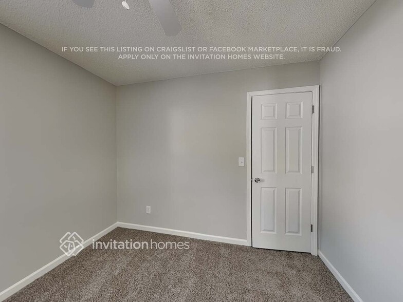 Building Photo - 15250 Leslie Brooke Rd