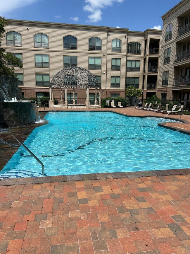Building Photo - 2299 Lone Star Dr