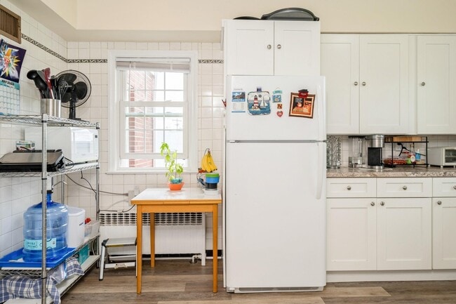 Building Photo - 1711 NY-17A