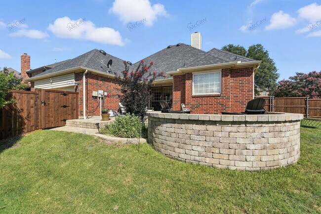 Building Photo - 4316 Lavaca Dr