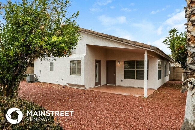 Building Photo - 1913 N 128th Ave