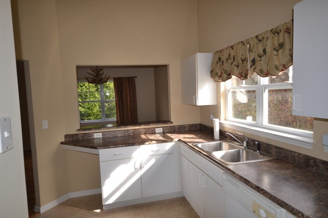 Building Photo - 39B Jacobs Way Dr