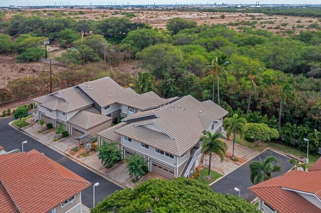 Building Photo - 92-1543 Aliinui Drive 4E