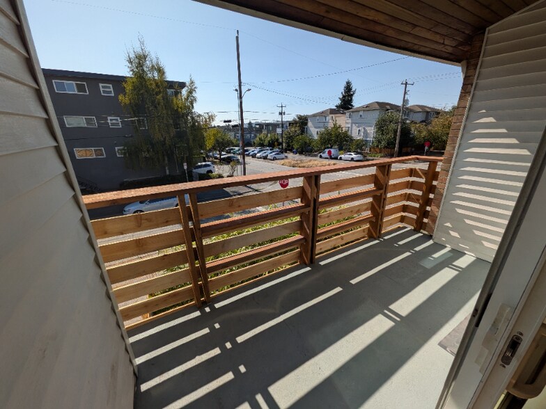 Building Photo - 6200 14th Ave NW