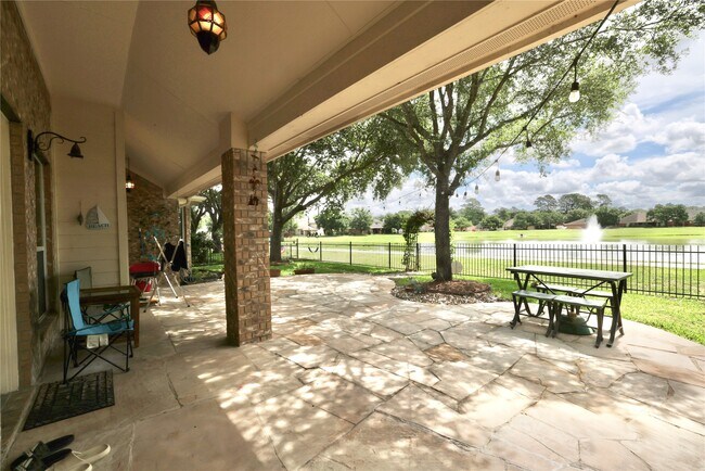 Building Photo - 12406 Drake Prairie Ln