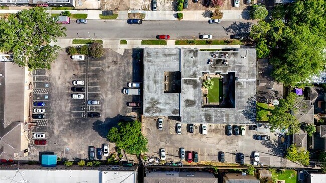 Building Photo - 1423 Hawthorne St