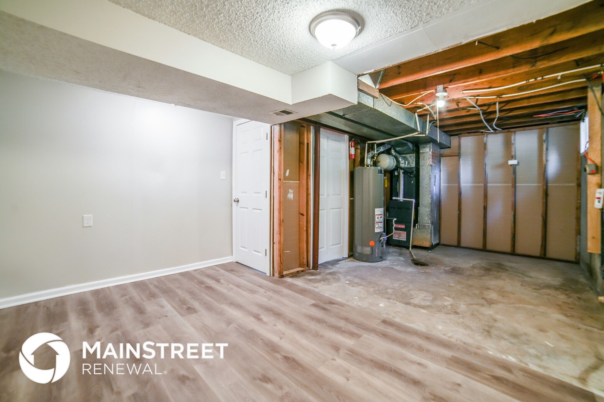 Building Photo - 601 S Central St