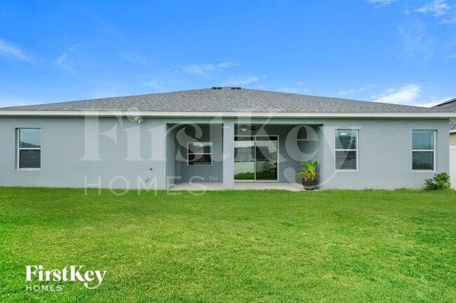 Building Photo - 5952 Valentino Way